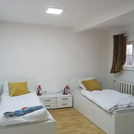 Joli Maison Dans La Verdure 5 Avec Tennis * Bad Freienwalde